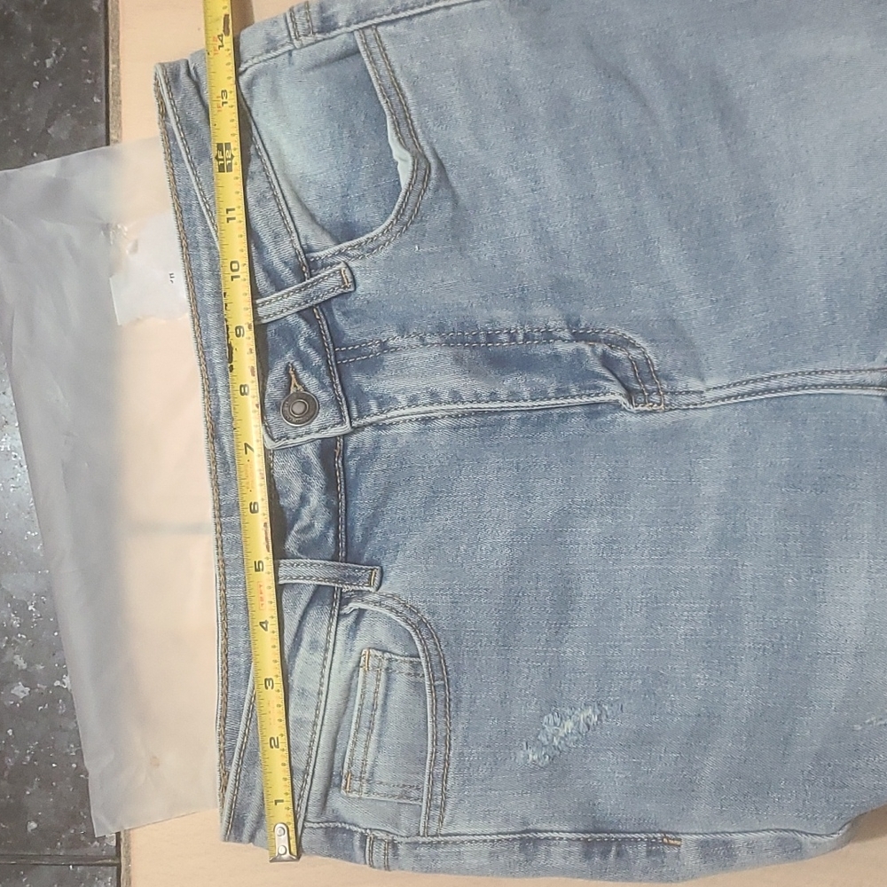 Lazuli Label Denim Distressed bootcut split hem - Picture 6 of 12